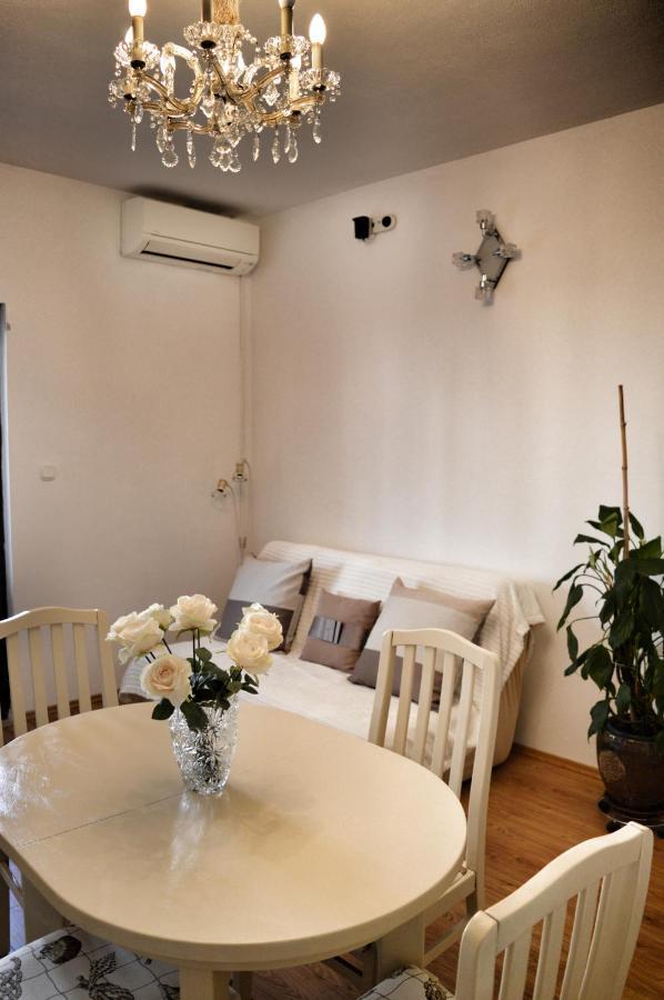 Apartment Nikolic Kaštela Εξωτερικό φωτογραφία